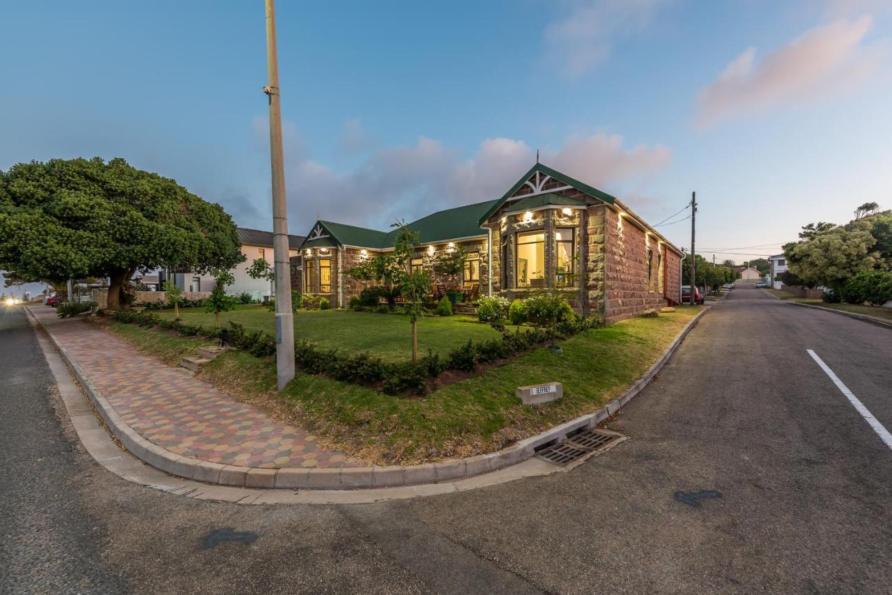 Lilla-Bett Self Catering Accommodation Mossel Bay Bagian luar foto